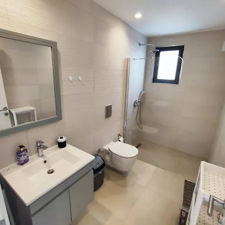 Deja Blue Phase 2, Block C, Unit 3 Apartman Kalogrea